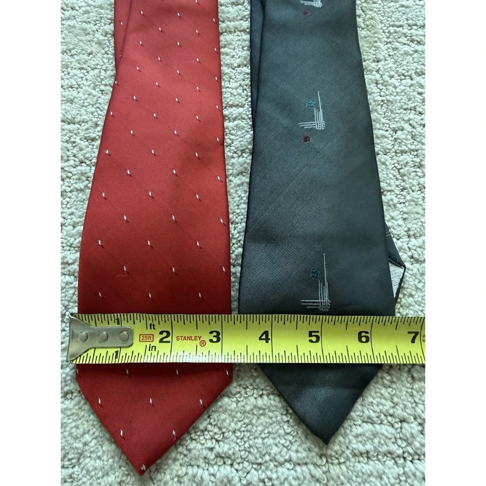 Vintage Christian Dior Lot Skinny Logo Necktie Men's Burgundy Designer Tie 80s